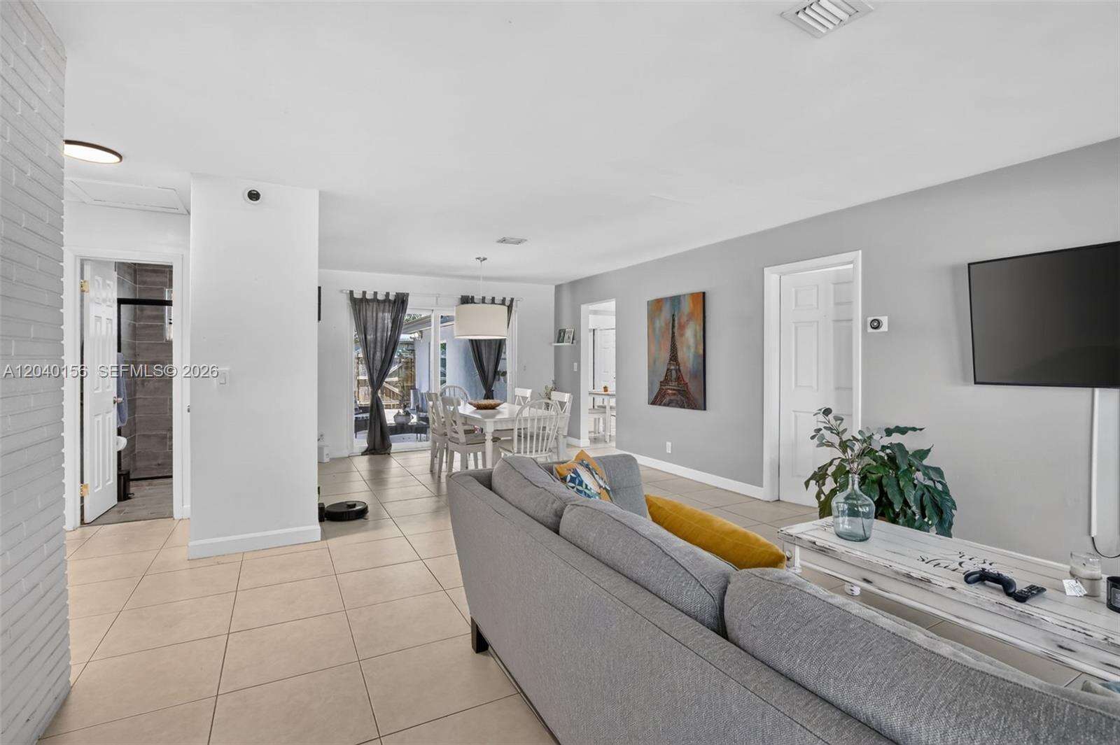 2220 40th Ave, Hollywood, FL 33021 - For Sale photo 6
