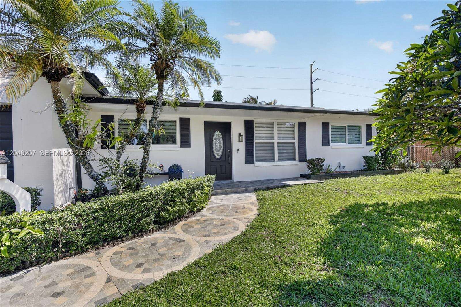 2711 Arthur St, Hollywood, FL 33020 - For Sale photo 2