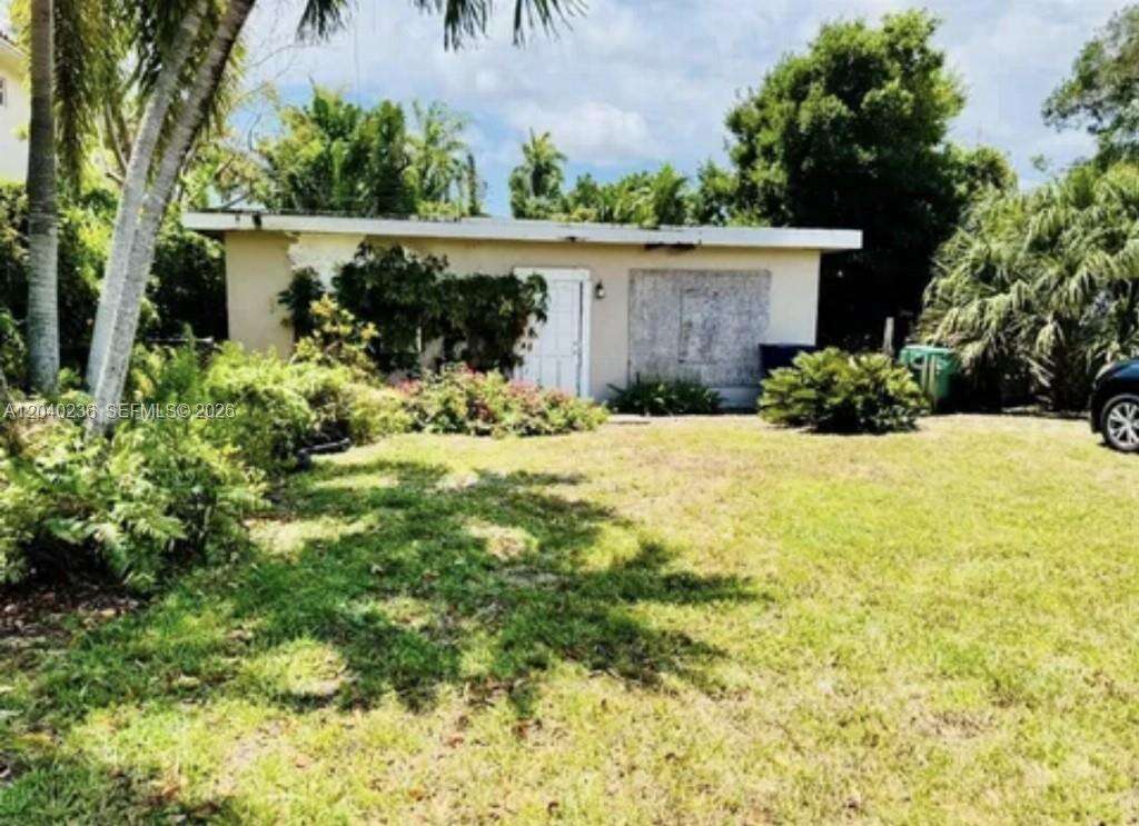 2616 214th St, Miami, FL 33180 - For Sale photo 1