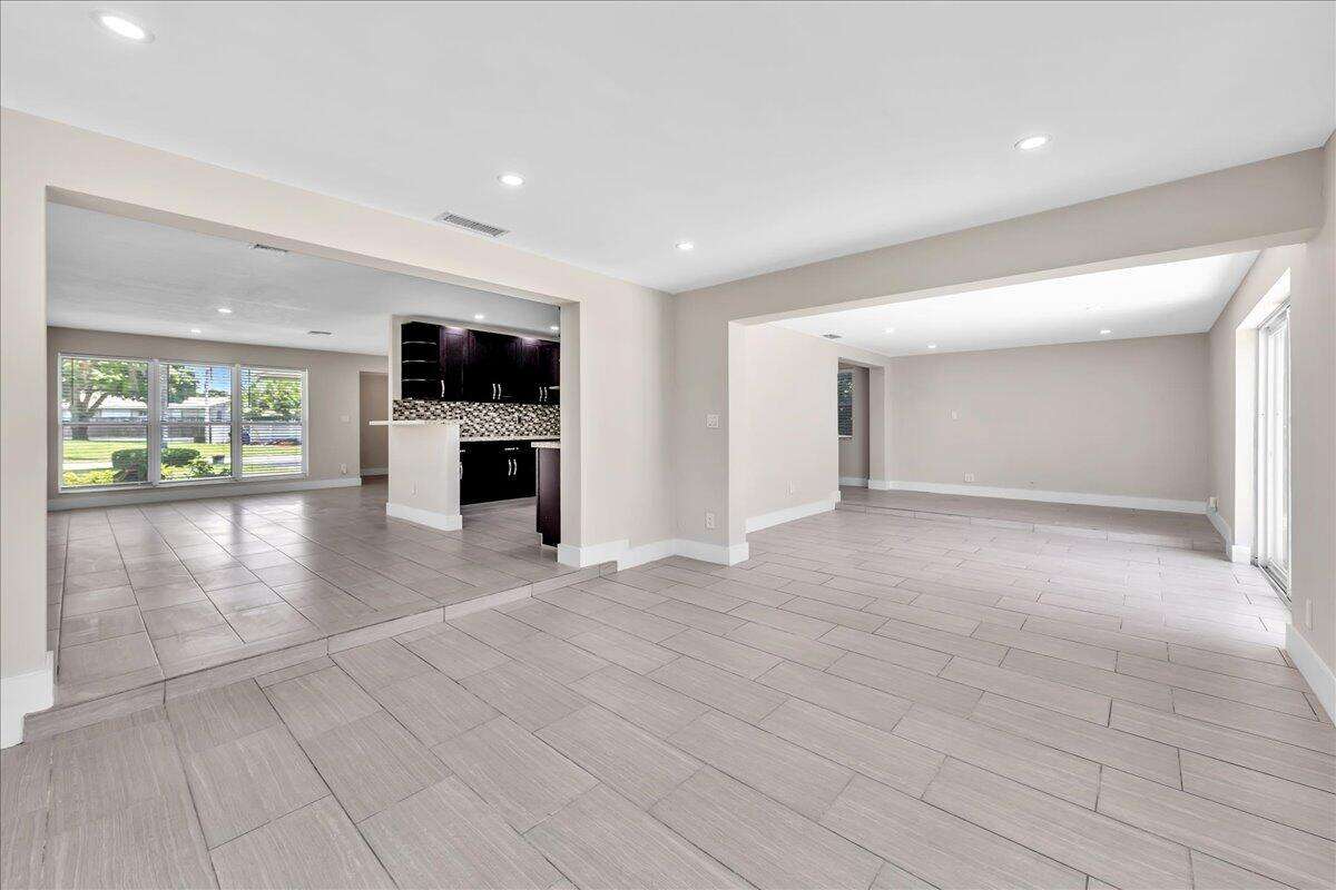 611 Highland, Hollywood, FL 33021 - For Sale photo 14