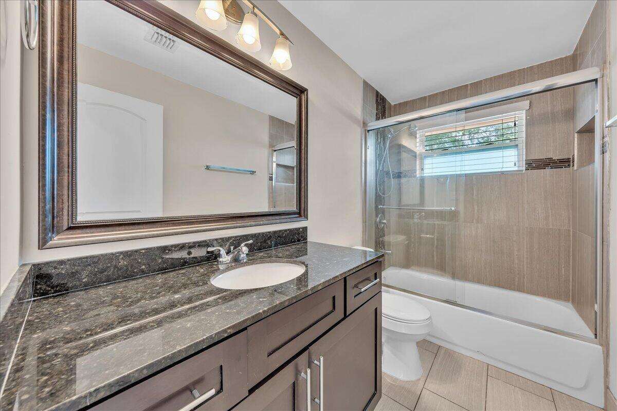 611 Highland, Hollywood, FL 33021 - For Sale photo 21