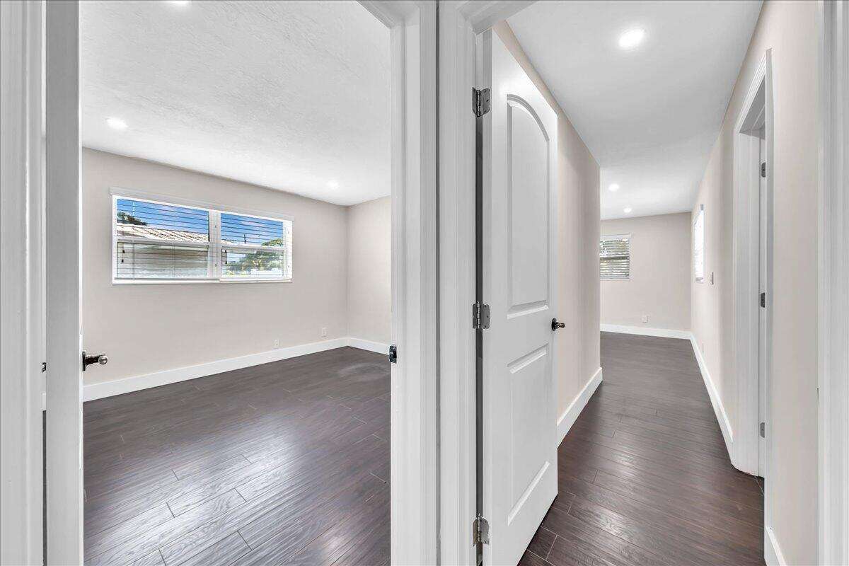 611 Highland, Hollywood, FL 33021 - For Sale photo 22