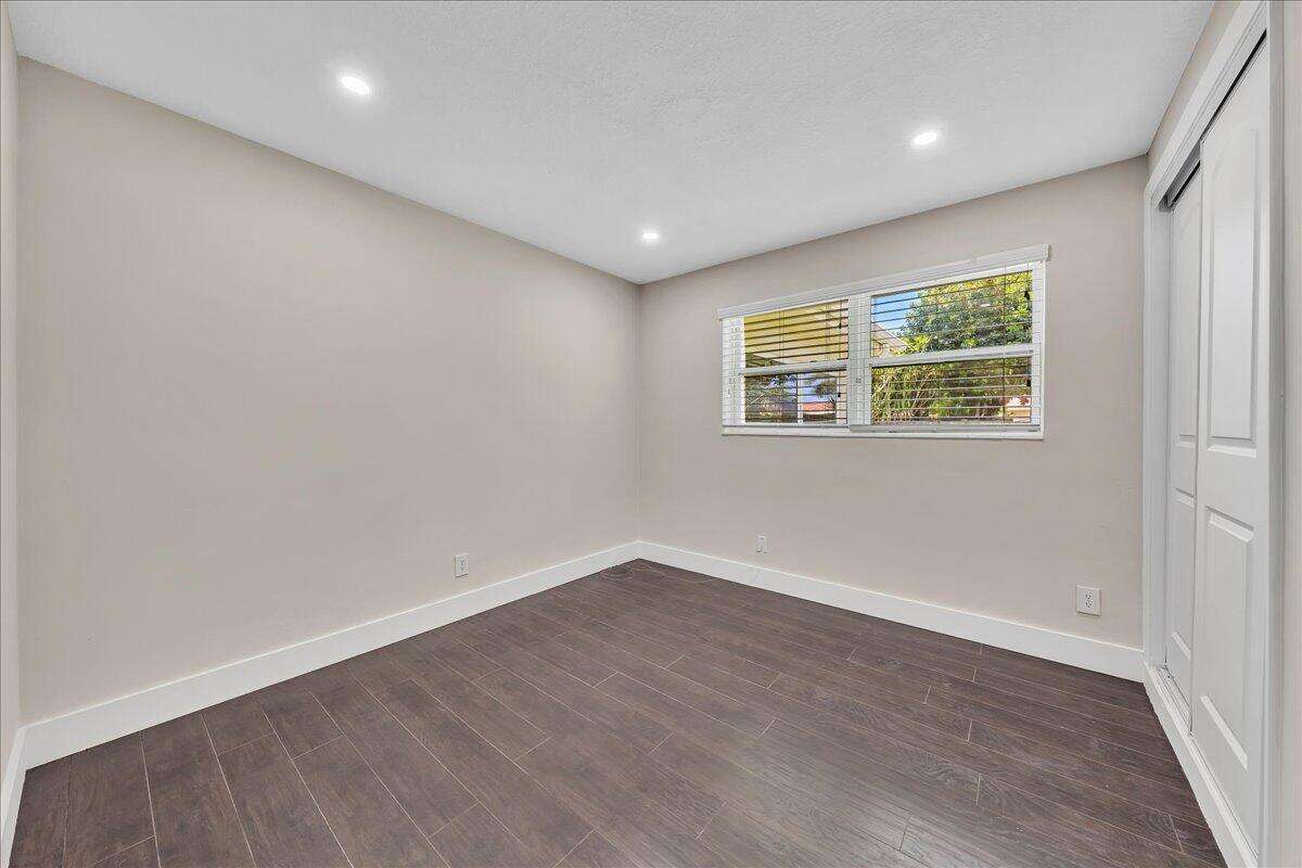 611 Highland, Hollywood, FL 33021 - For Sale photo 28