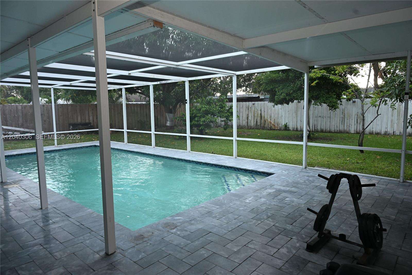 6930 Coolidge St, Hollywood, FL 33024 - Pending Sale photo 20