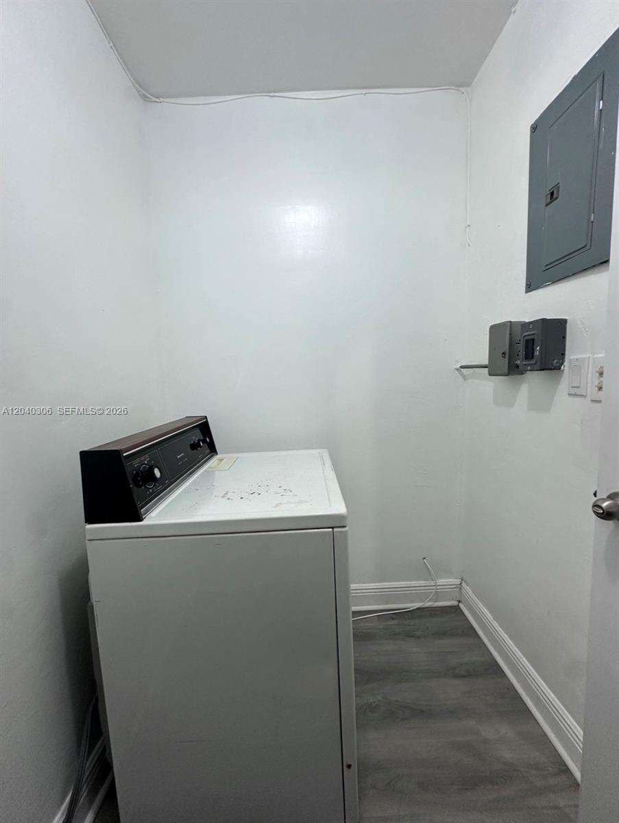 6930 Coolidge St, Hollywood, FL 33024 - Pending Sale photo 23