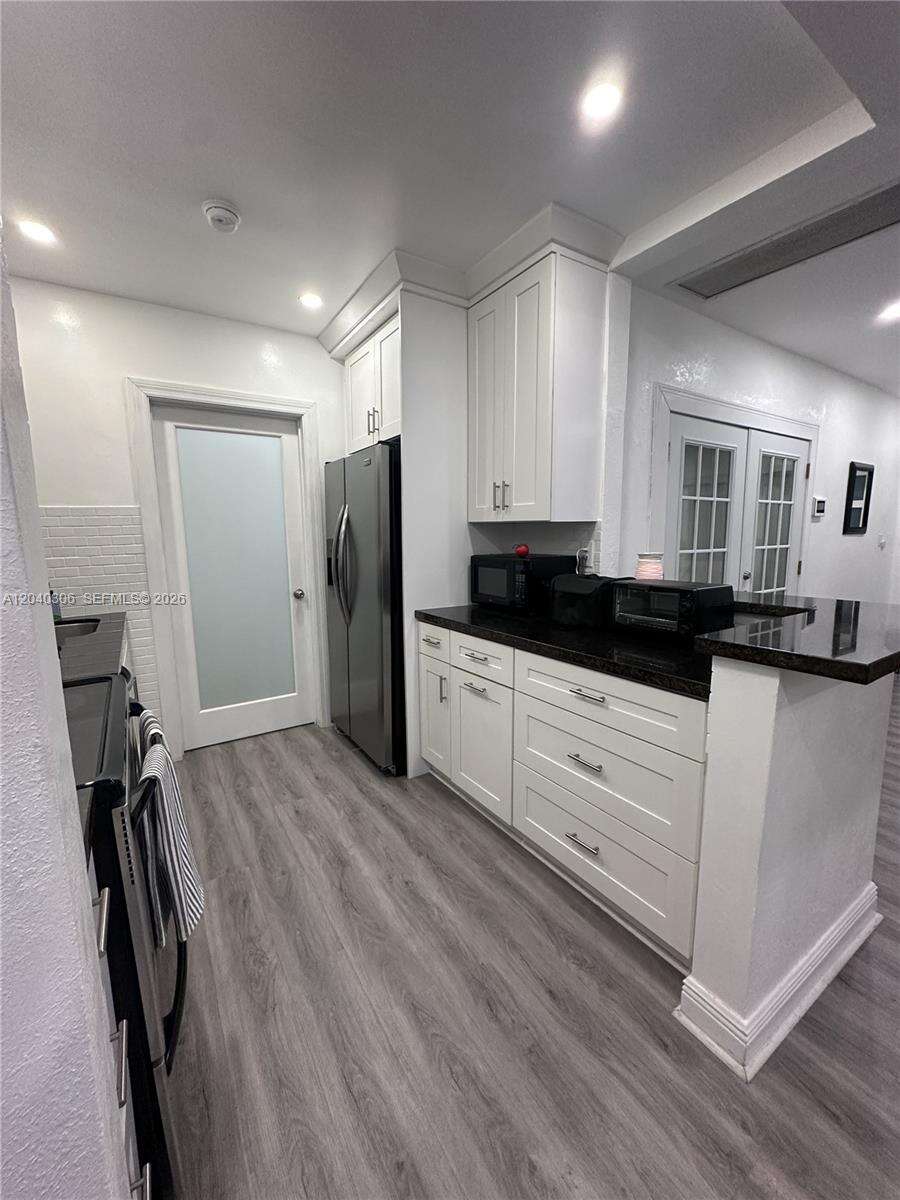 6930 Coolidge St, Hollywood, FL 33024 - Pending Sale photo 8