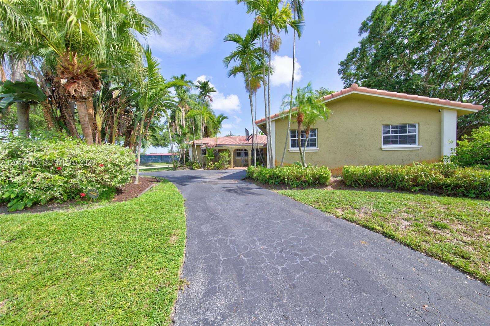 5300 Fillmore St, Hollywood, FL 33021 - For Sale photo 3