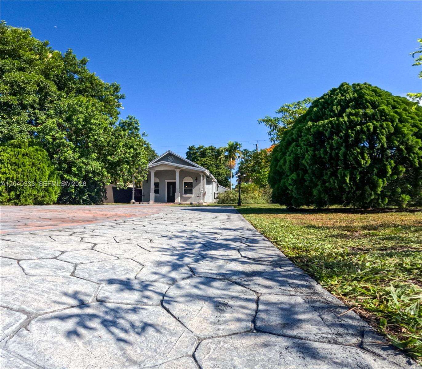 2218 Harding St, Hollywood, FL 33020 - For Sale photo 11