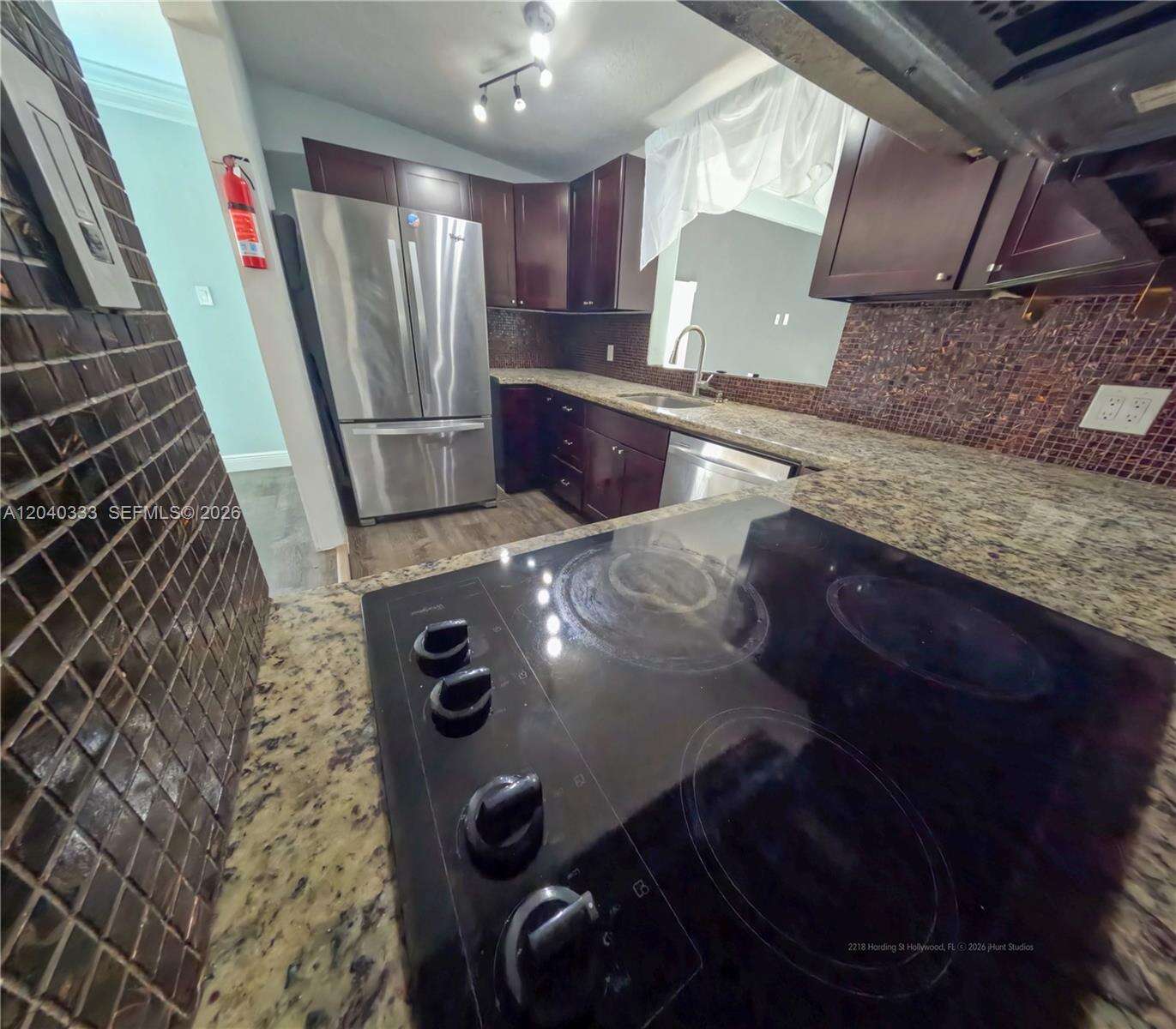 2218 Harding St, Hollywood, FL 33020 - For Sale photo 78