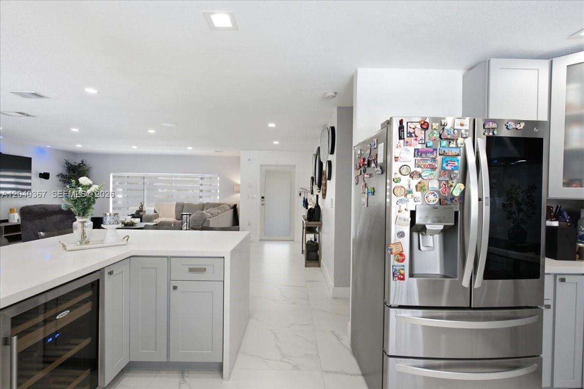 10450 19th St, Pembroke Pines, FL 33026 - For Sale photo 13