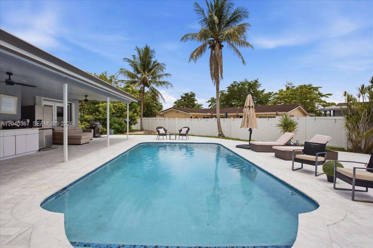 10450 19th St, Pembroke Pines, FL 33026 - For Sale photo 44