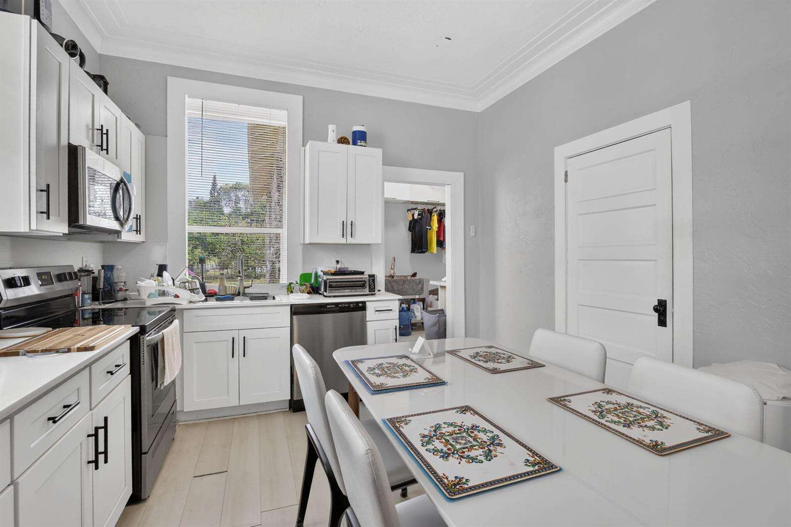2465 Taylor, Hollywood, FL 33020 - For Sale photo 11