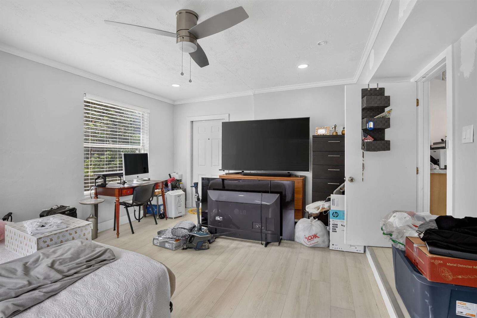 2465 Taylor, Hollywood, FL 33020 - For Sale photo 18