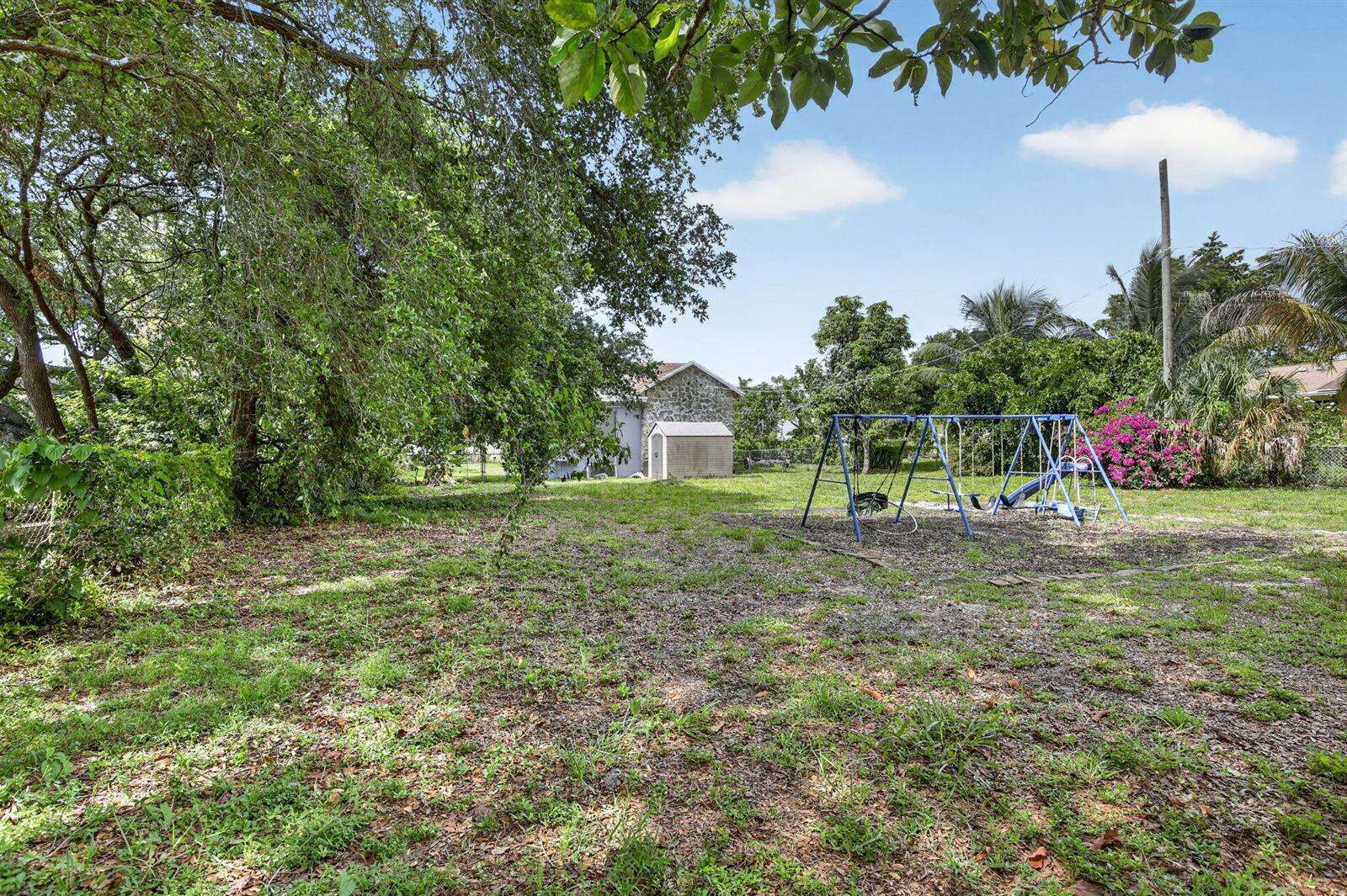 2465 Taylor, Hollywood, FL 33020 - For Sale photo 32