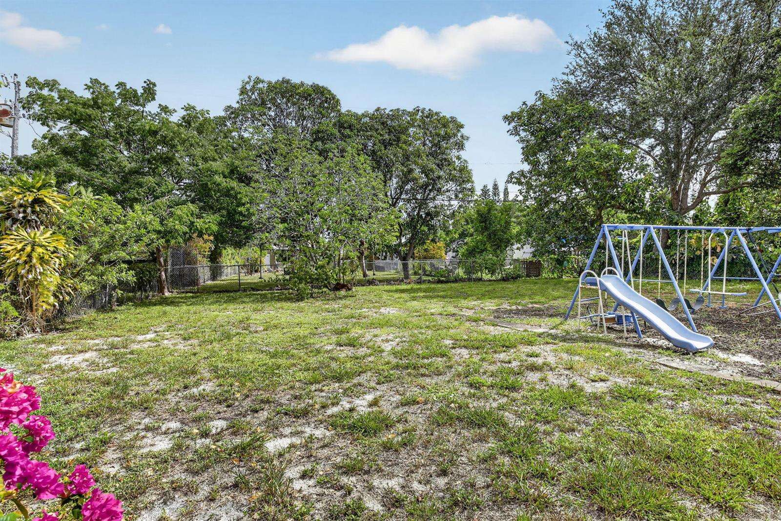 2465 Taylor, Hollywood, FL 33020 - For Sale photo 35