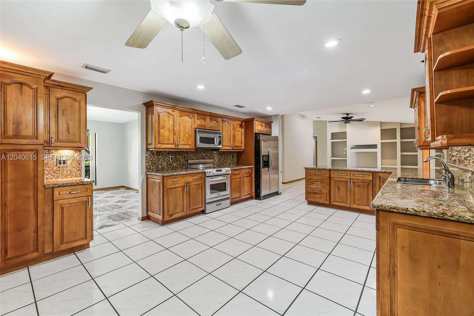 14941 164th Ter, Miami, FL 33187 - For Sale photo 21