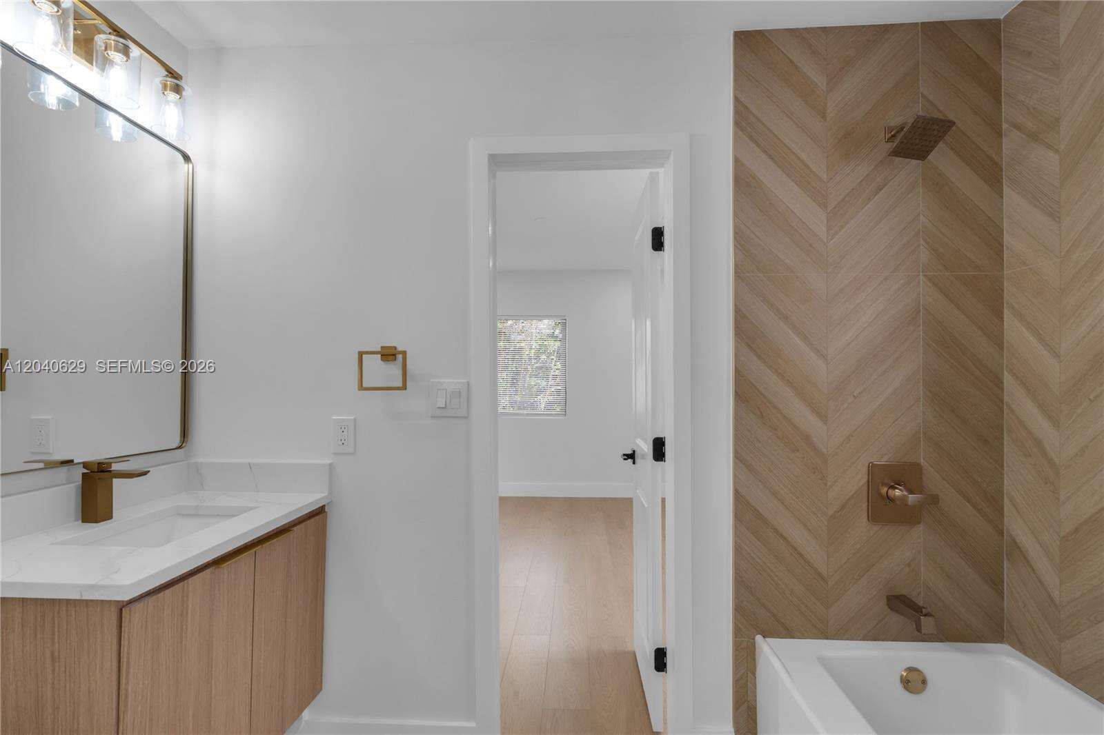 337 28th St, Miami Beach, FL 33140 - For Sale photo 23