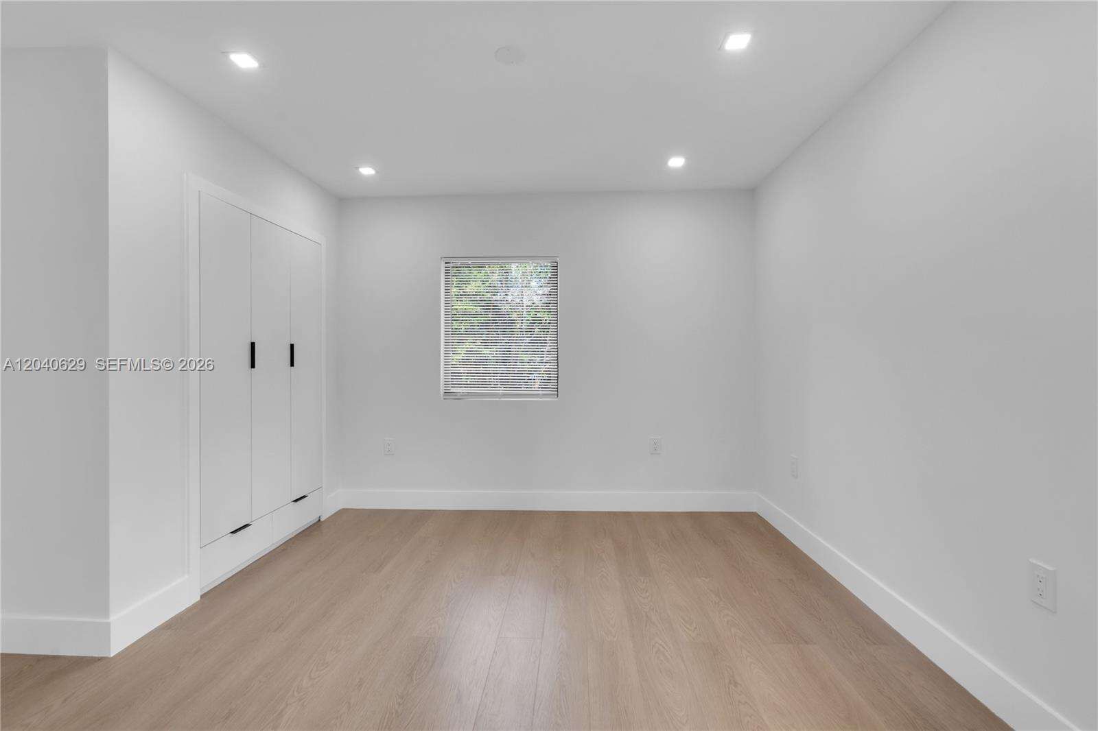 337 28th St, Miami Beach, FL 33140 - For Sale photo 26
