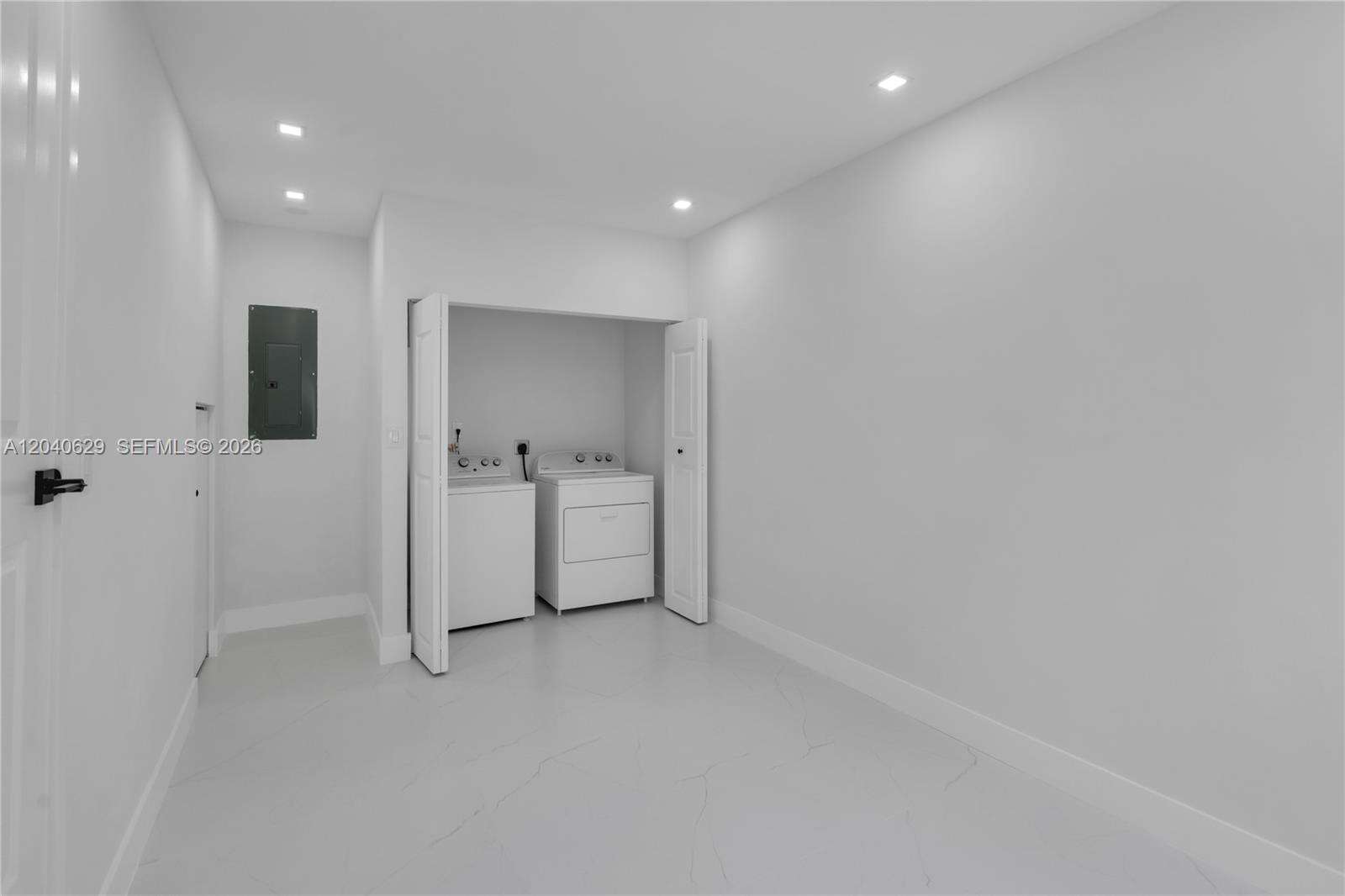 337 28th St, Miami Beach, FL 33140 - For Sale photo 35
