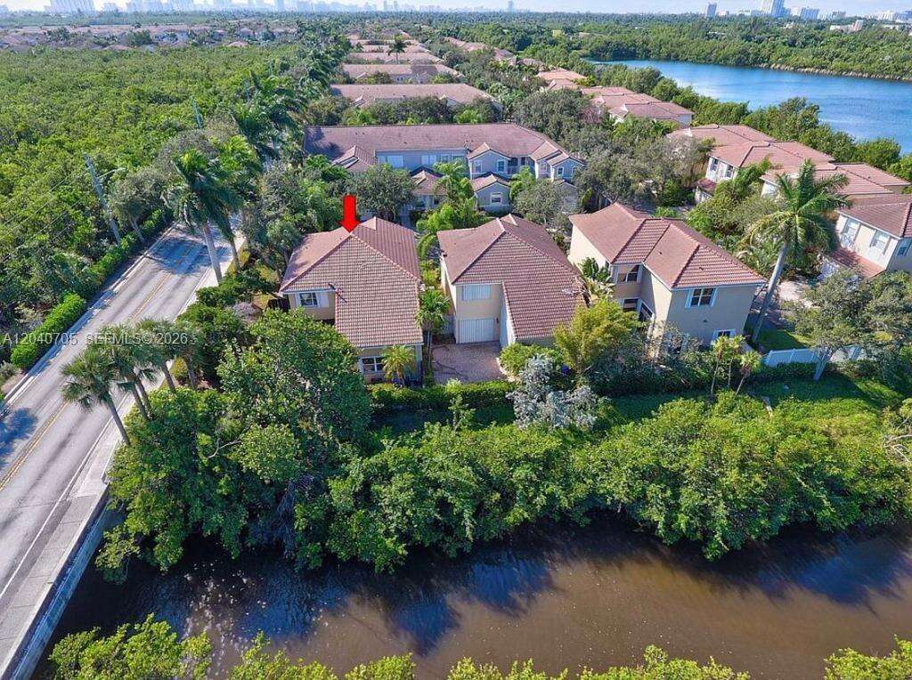 1125 Butternut Ln, Hollywood, FL 33019 - For Sale photo 18