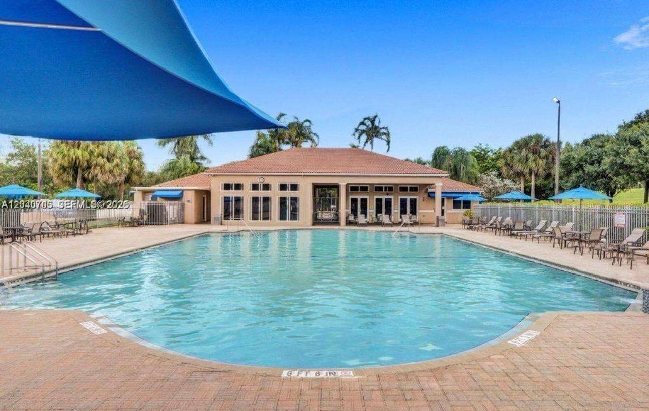 1125 Butternut Ln, Hollywood, FL 33019 - For Sale photo 24