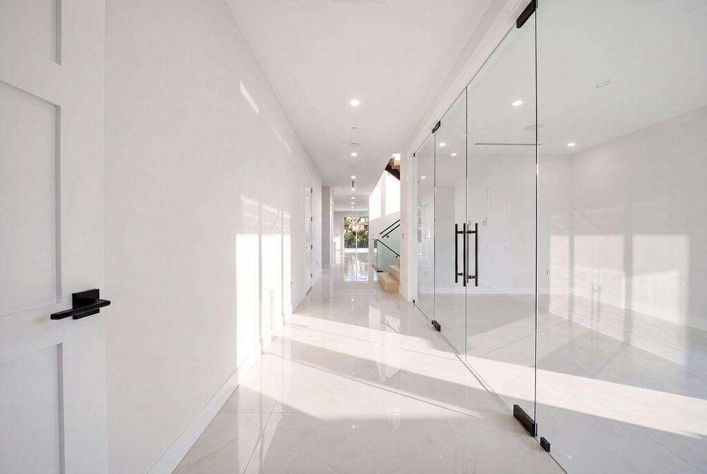 2611 Clematis, Fort Lauderdale, FL 33301 - For Sale photo 6