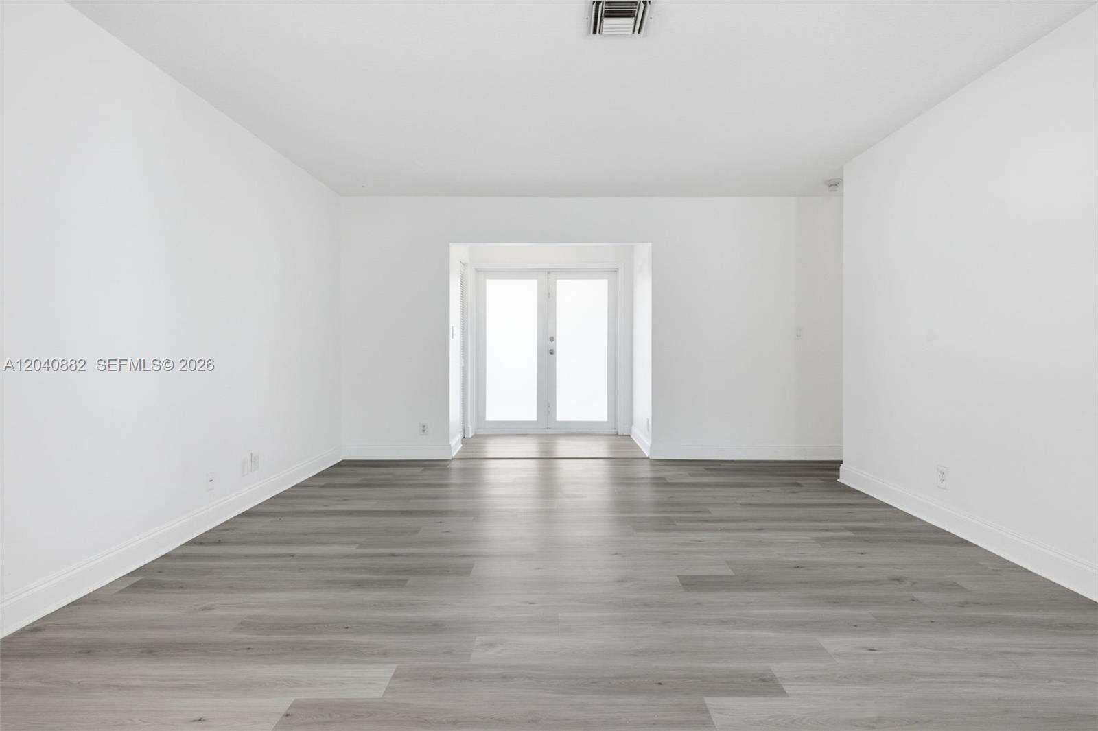 816 Johnson St, Hollywood, FL 33019 - For Sale photo 8