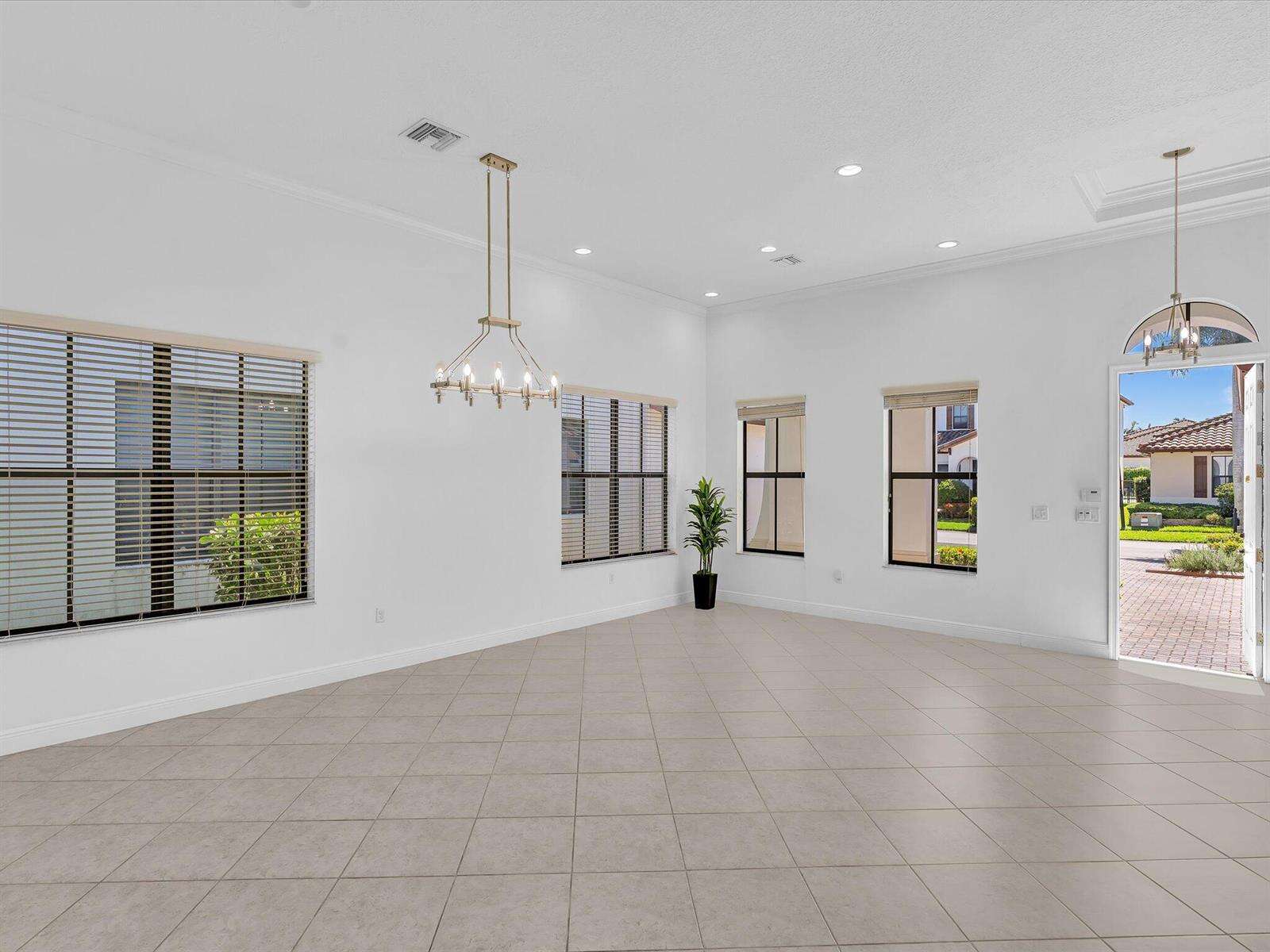 2680 84th, Pembroke Pines, FL 33024 - For Sale photo 13