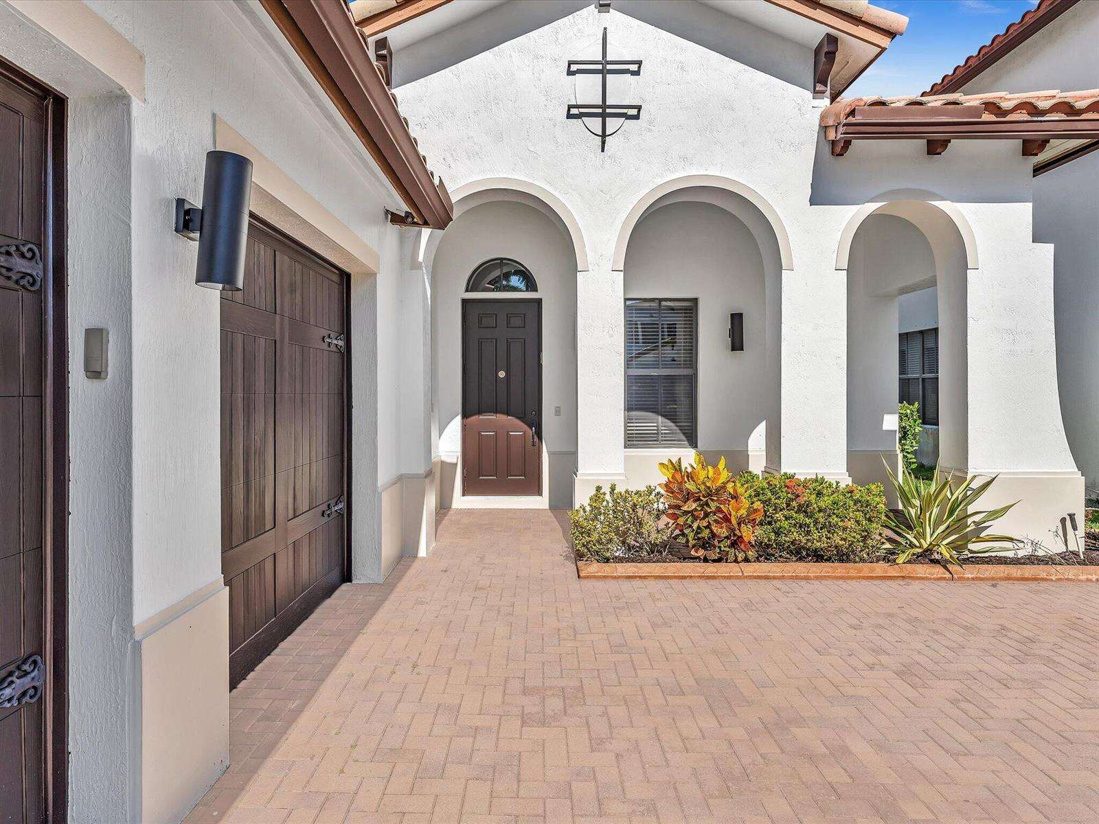 2680 84th, Pembroke Pines, FL 33024 - For Sale photo 3