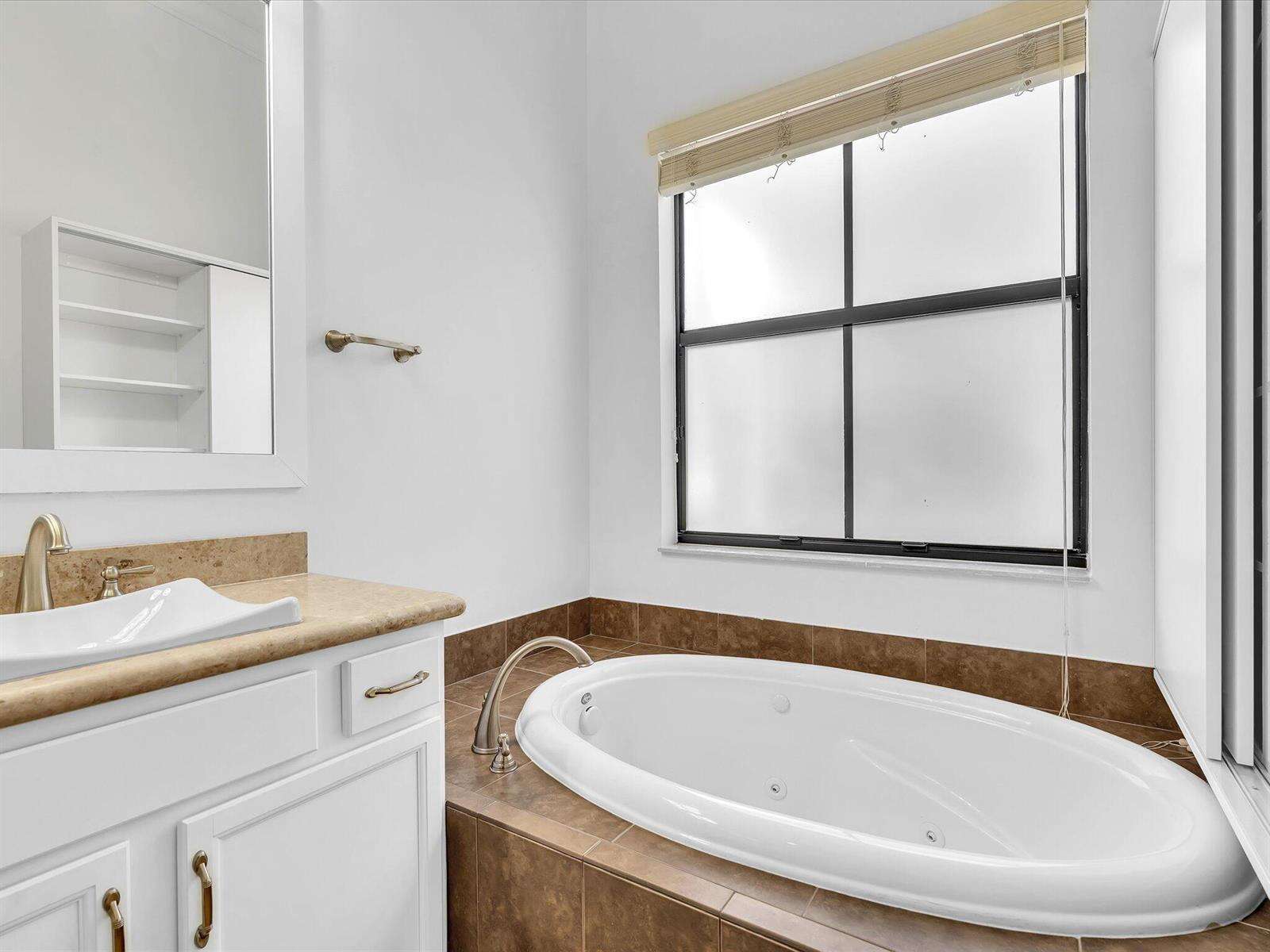 2680 84th, Pembroke Pines, FL 33024 - For Sale photo 43