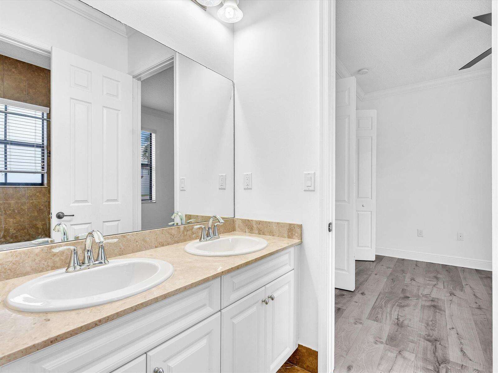 2680 84th, Pembroke Pines, FL 33024 - For Sale photo 59