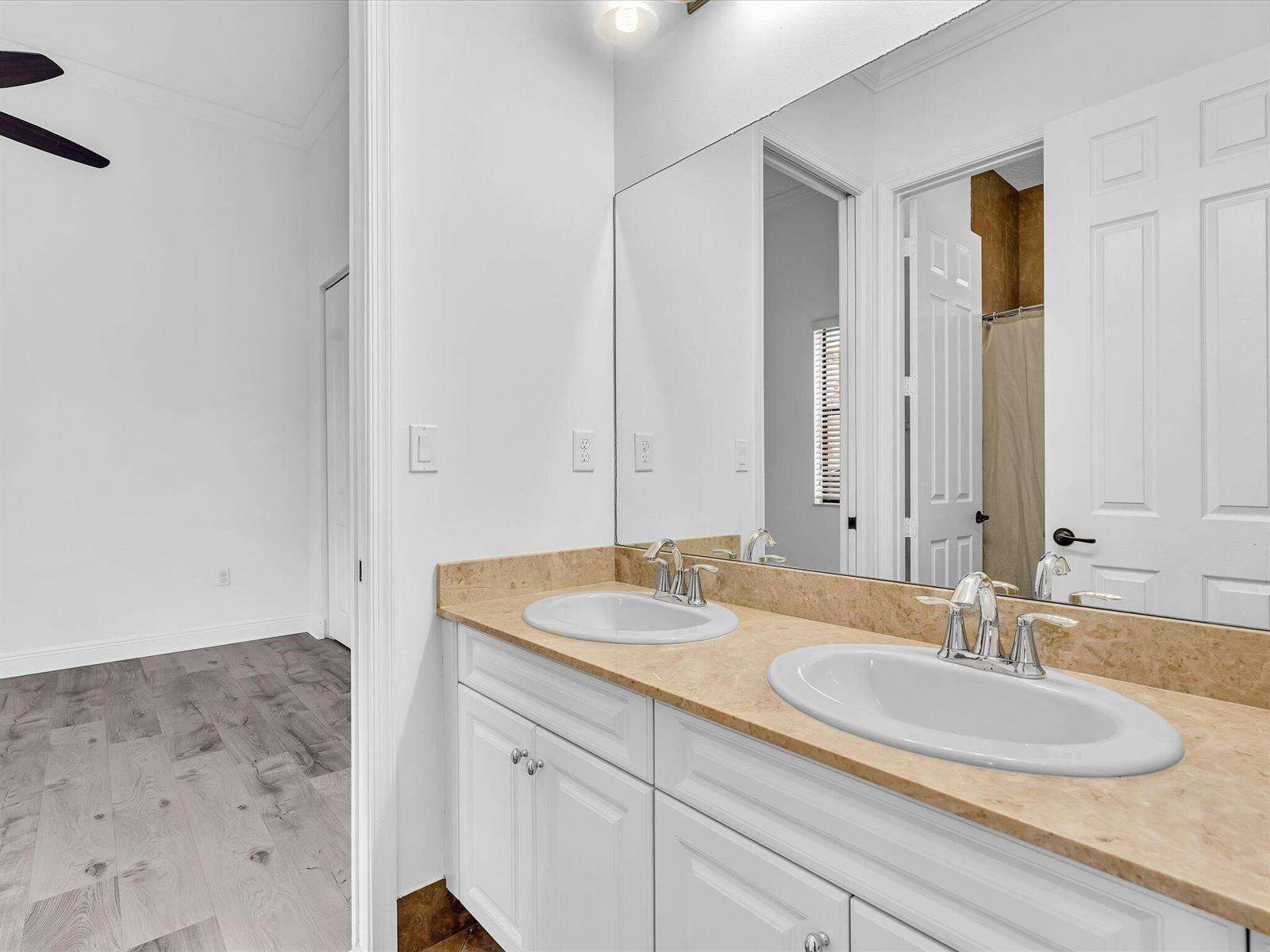 2680 84th, Pembroke Pines, FL 33024 - For Sale photo 62