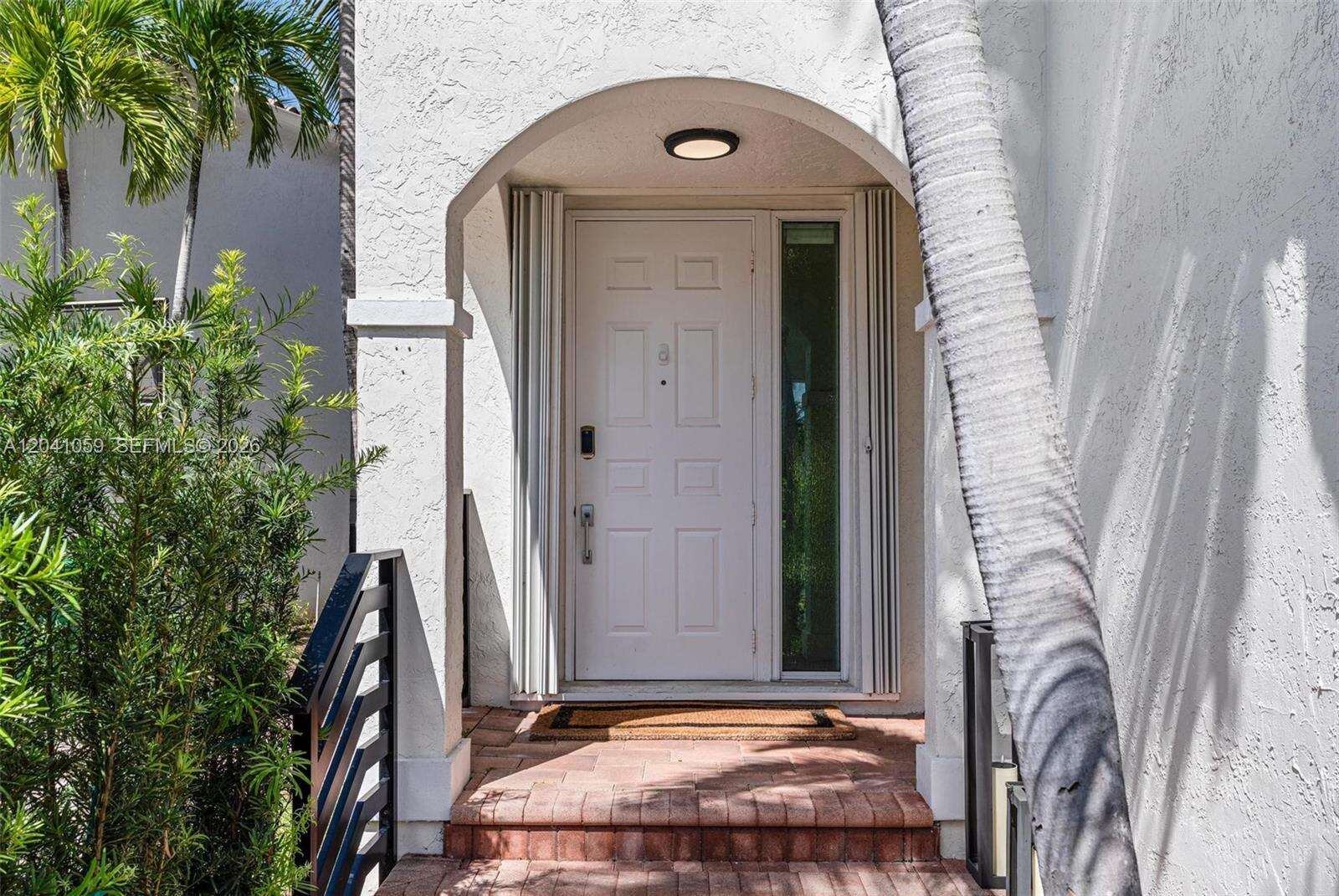 20940 31st Pl, Aventura, FL 33180 - For Sale photo 4