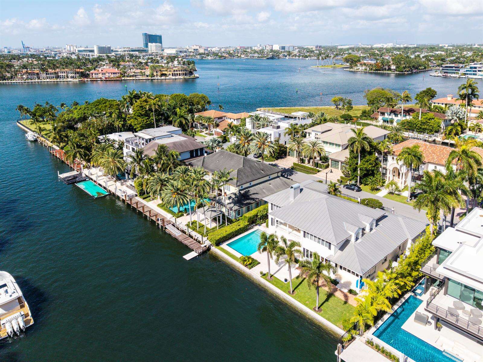 704 Isle Of Palms, Fort Lauderdale, FL 33301 - For Sale photo 3