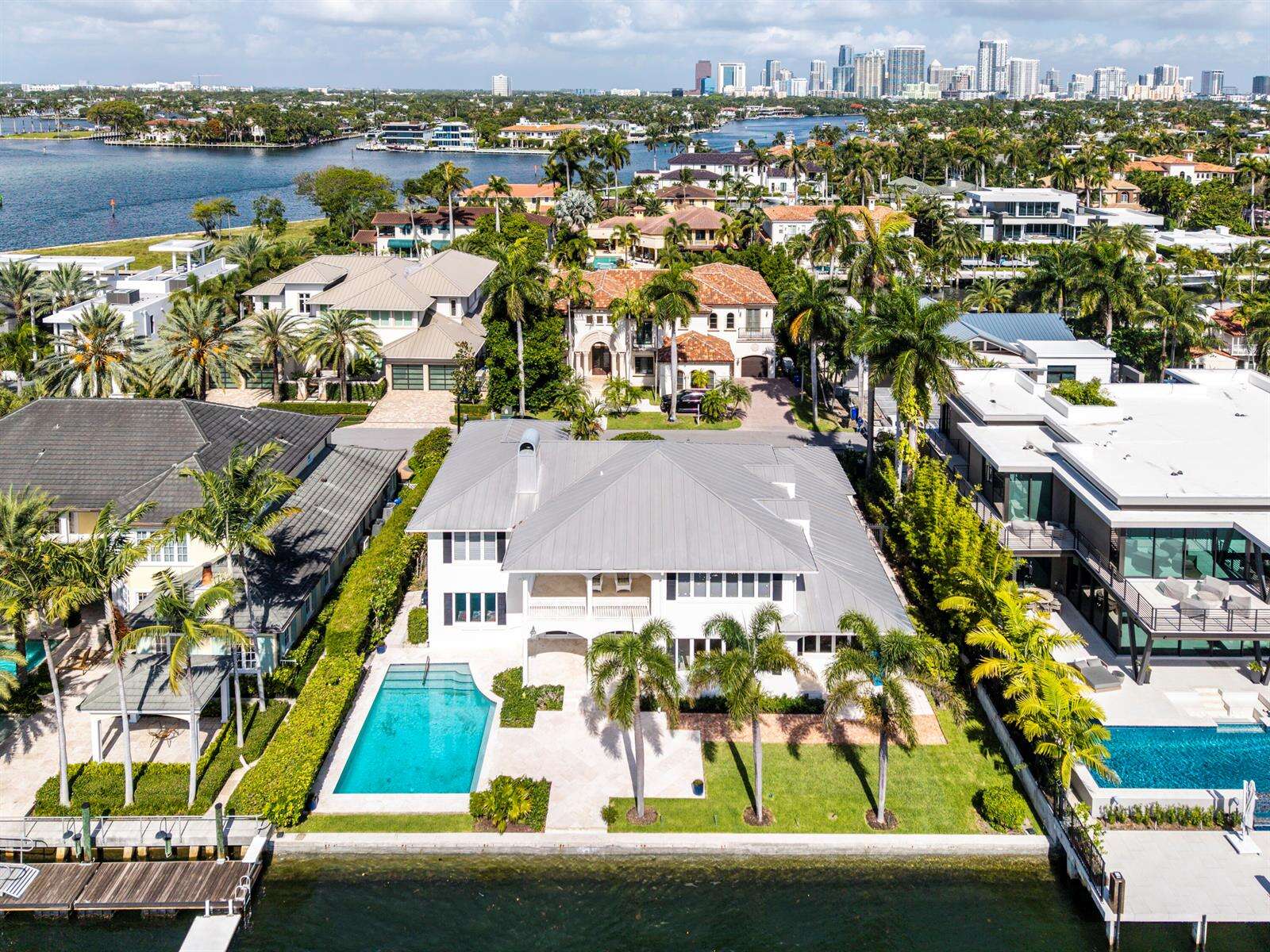 704 Isle Of Palms, Fort Lauderdale, FL 33301 - For Sale photo 4