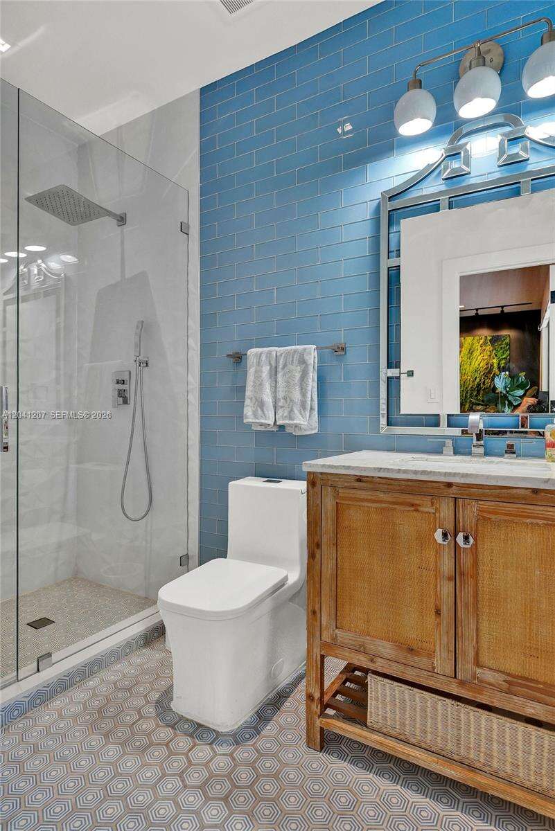 16416 32nd Ave, North Miami Beach, FL 33160 - For Sale photo 32