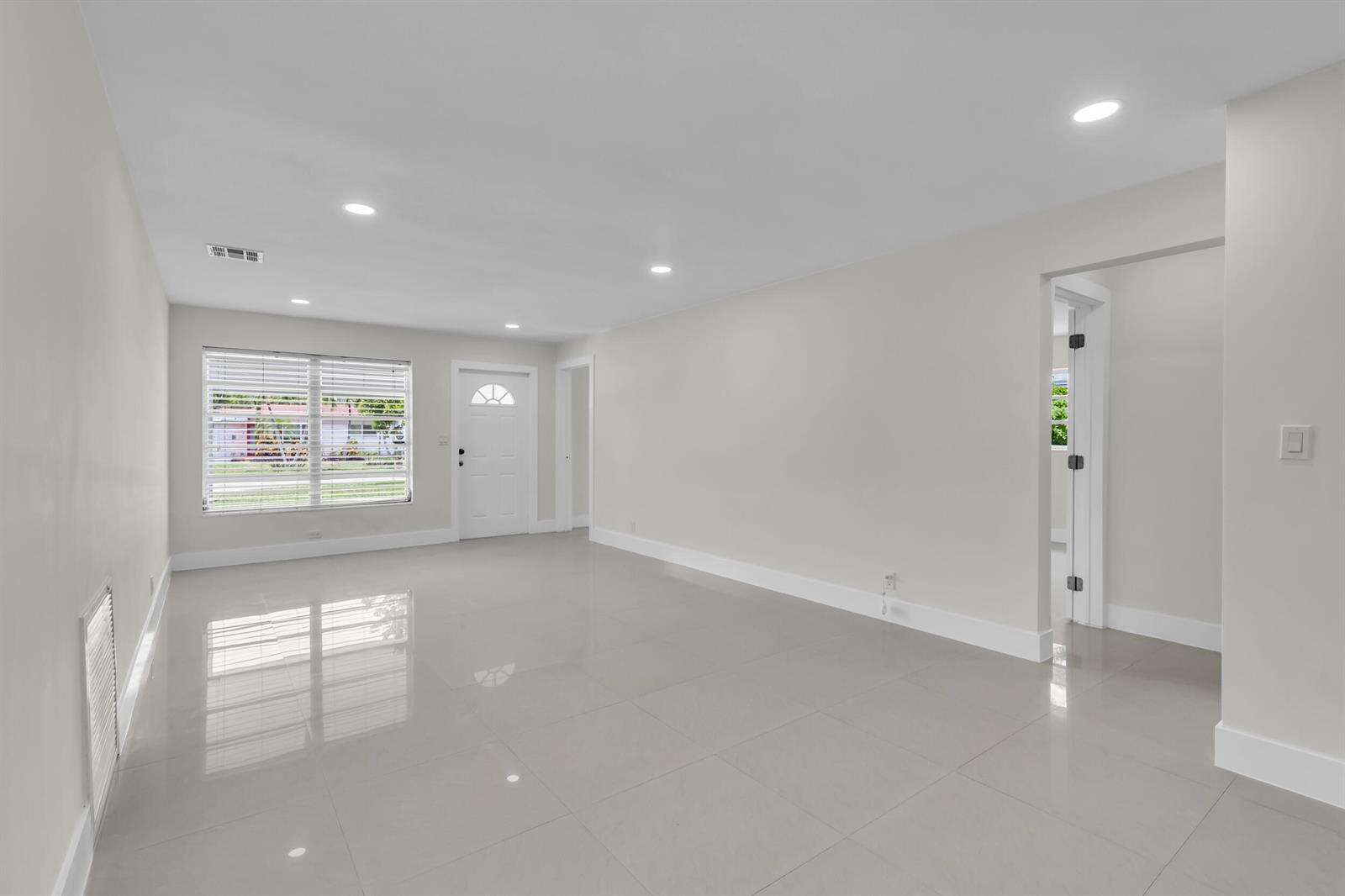 3262 Pierce, Hollywood, FL 33021 - For Sale photo 3