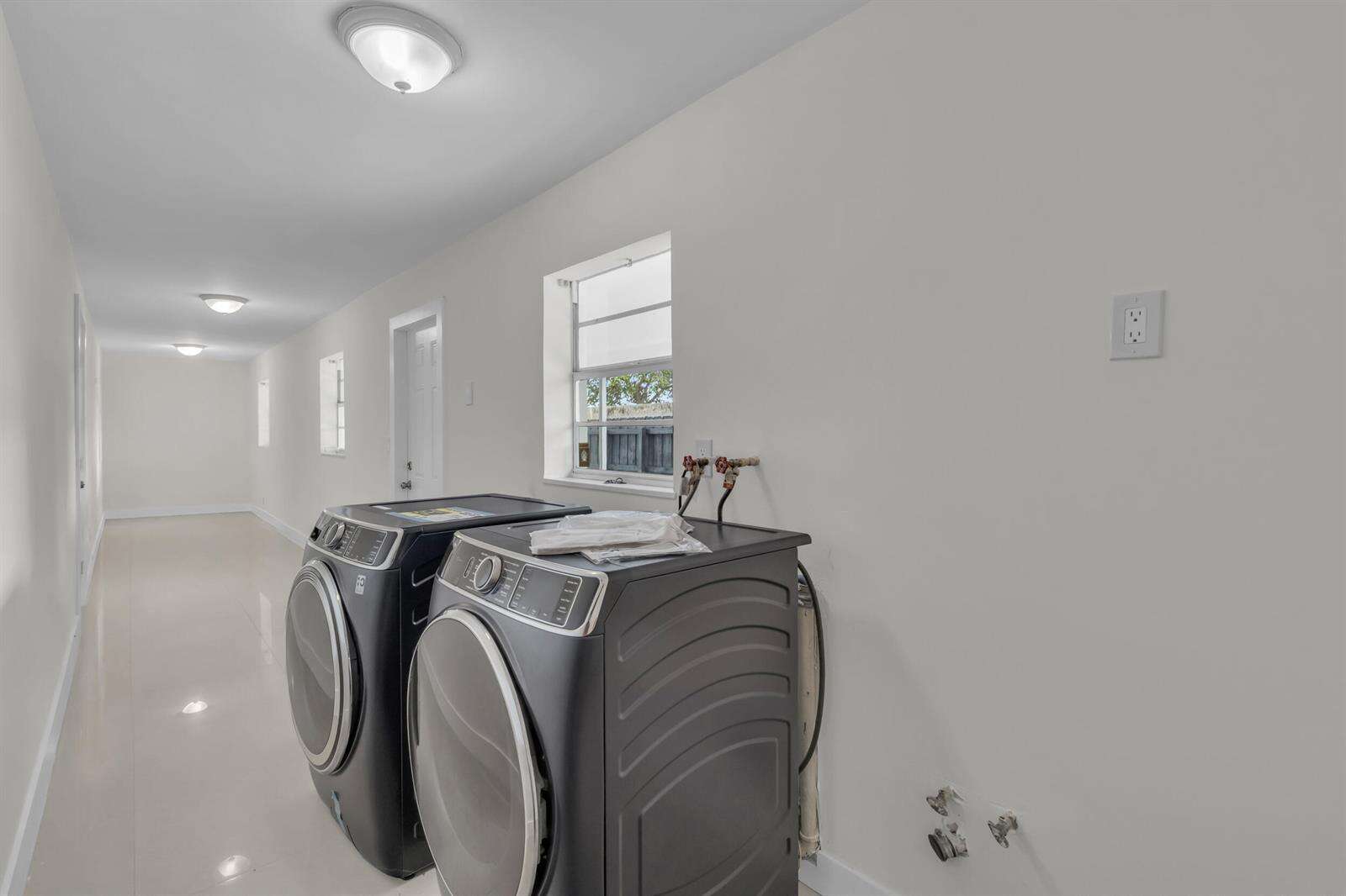 3262 Pierce, Hollywood, FL 33021 - For Sale photo 21