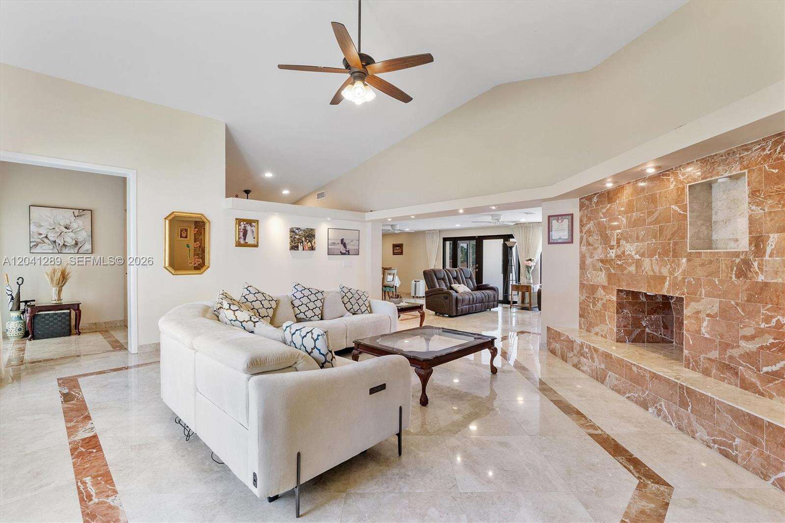 2531 195th St, Miami, FL 33180 - For Sale photo 16