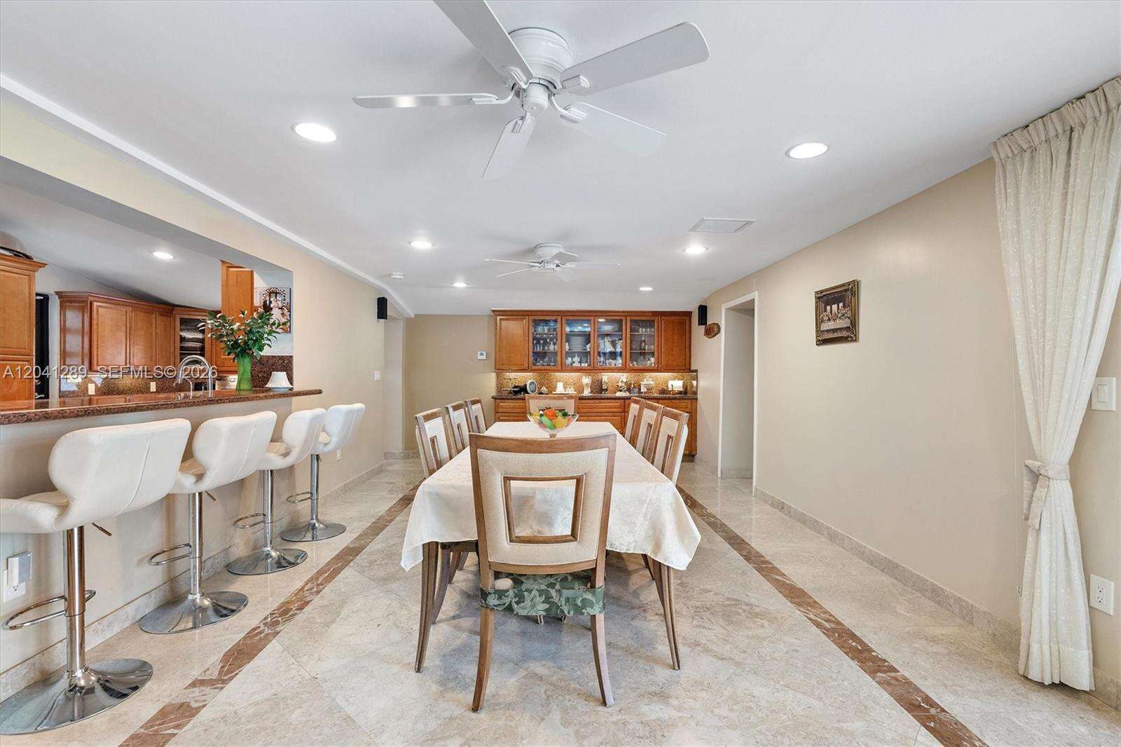 2531 195th St, Miami, FL 33180 - For Sale photo 29