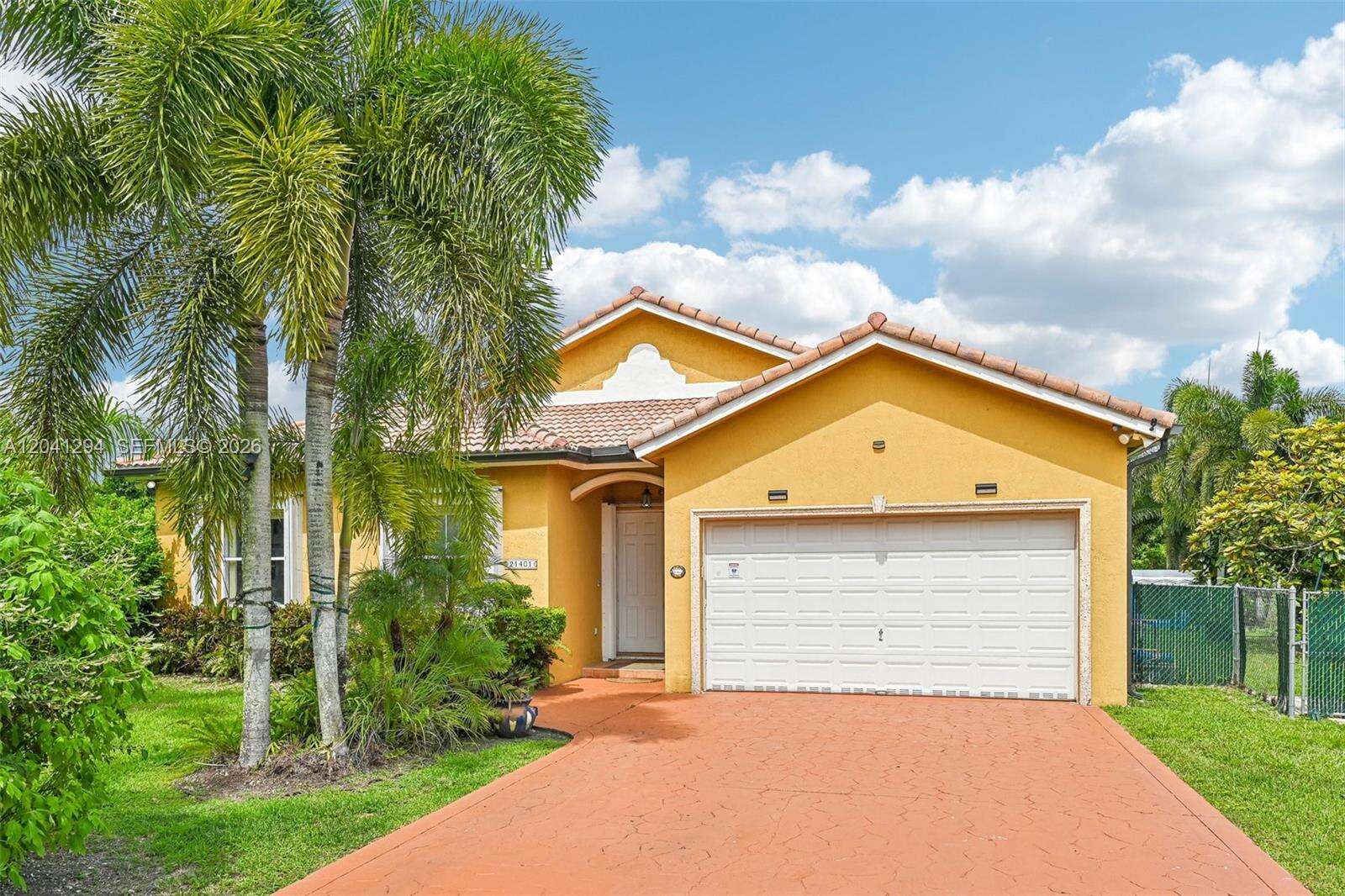 21401 187th Ave, Miami, FL 33187 - For Sale photo 2