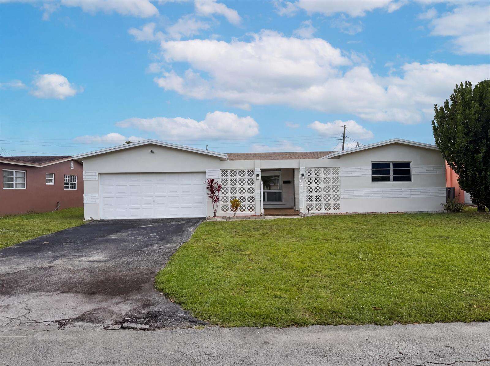 7141 Harbour, Miramar, FL 33023 - For Sale photo 1