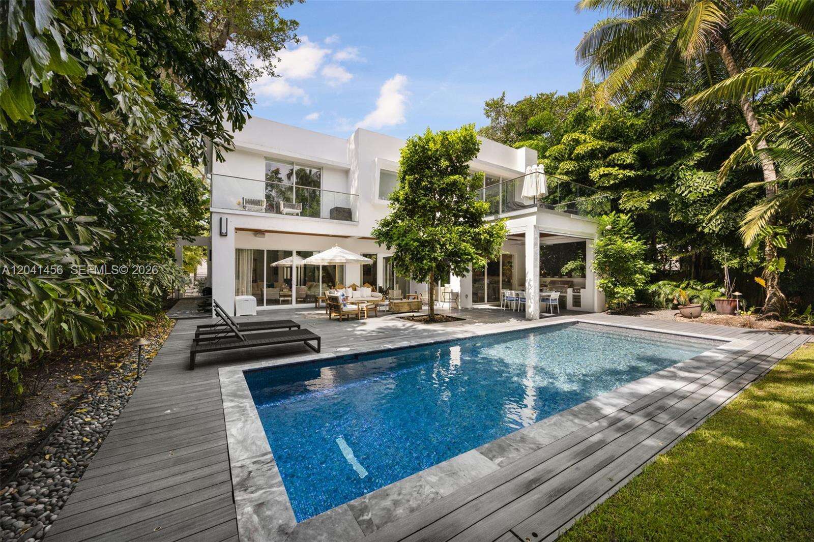3901 Kumquat Ave, Miami, FL 33133 - For Sale photo 25