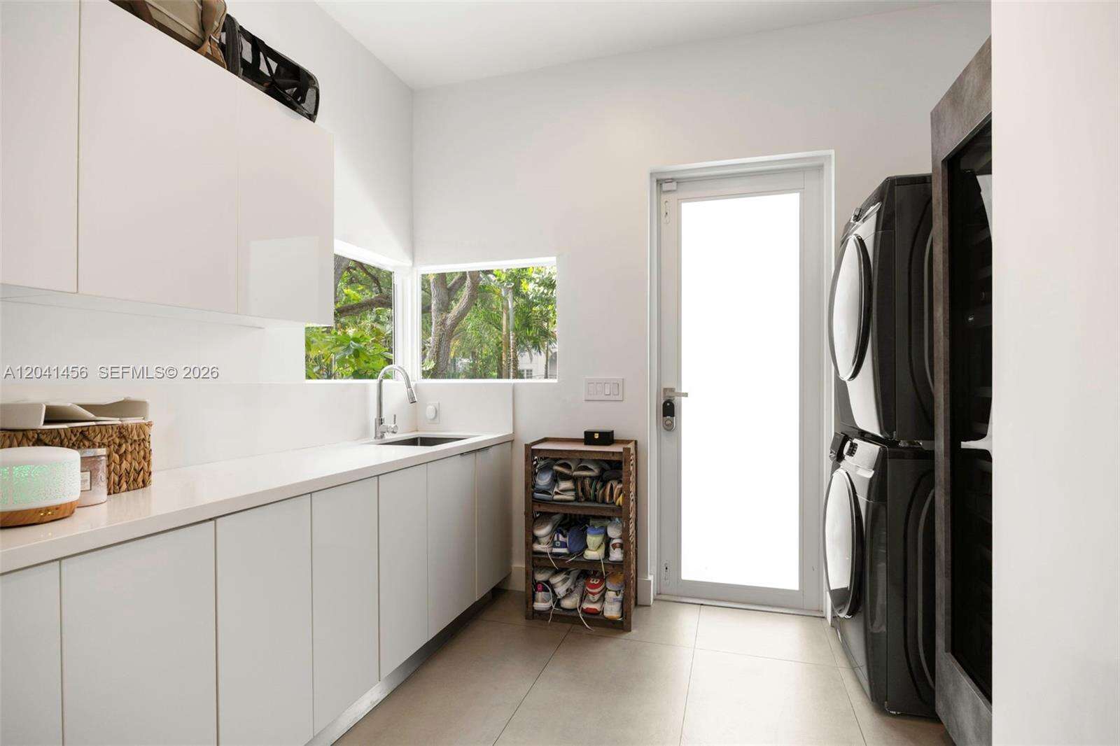 3901 Kumquat Ave, Miami, FL 33133 - For Sale photo 30
