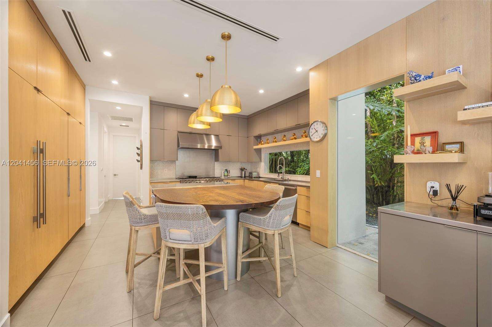 3901 Kumquat Ave, Miami, FL 33133 - For Sale photo 7