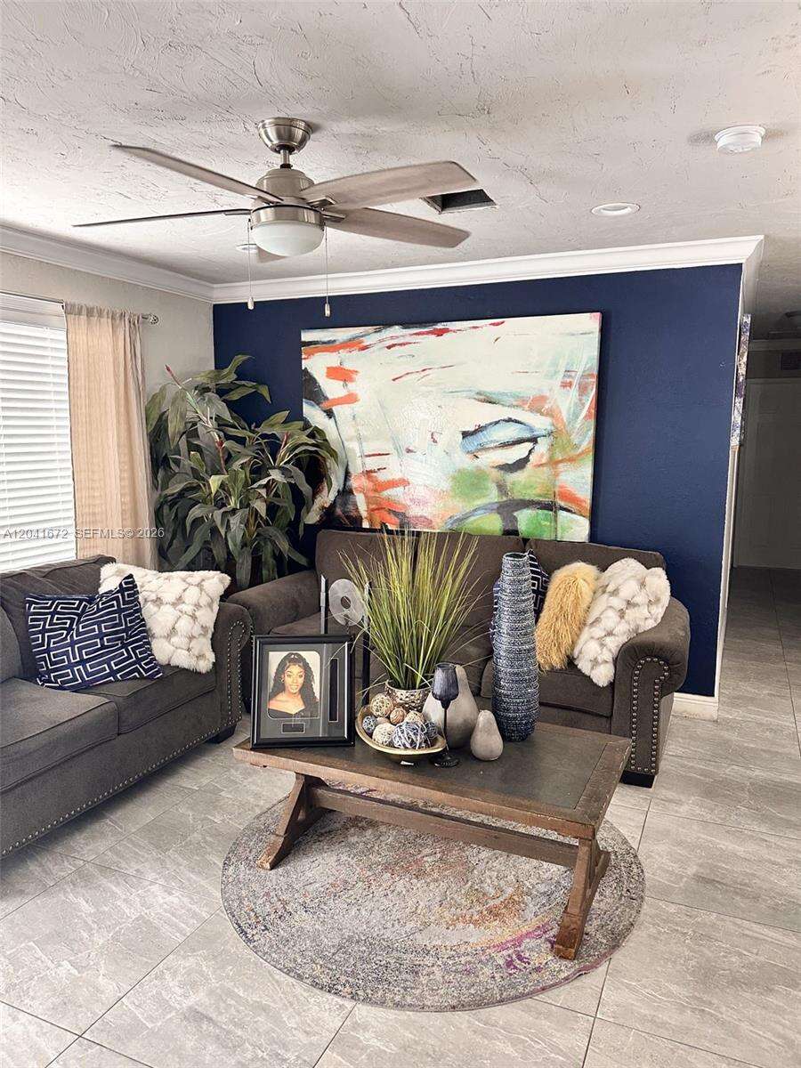 1049 Wyoming Ave, Fort Lauderdale, FL 33312 - For Sale photo 4