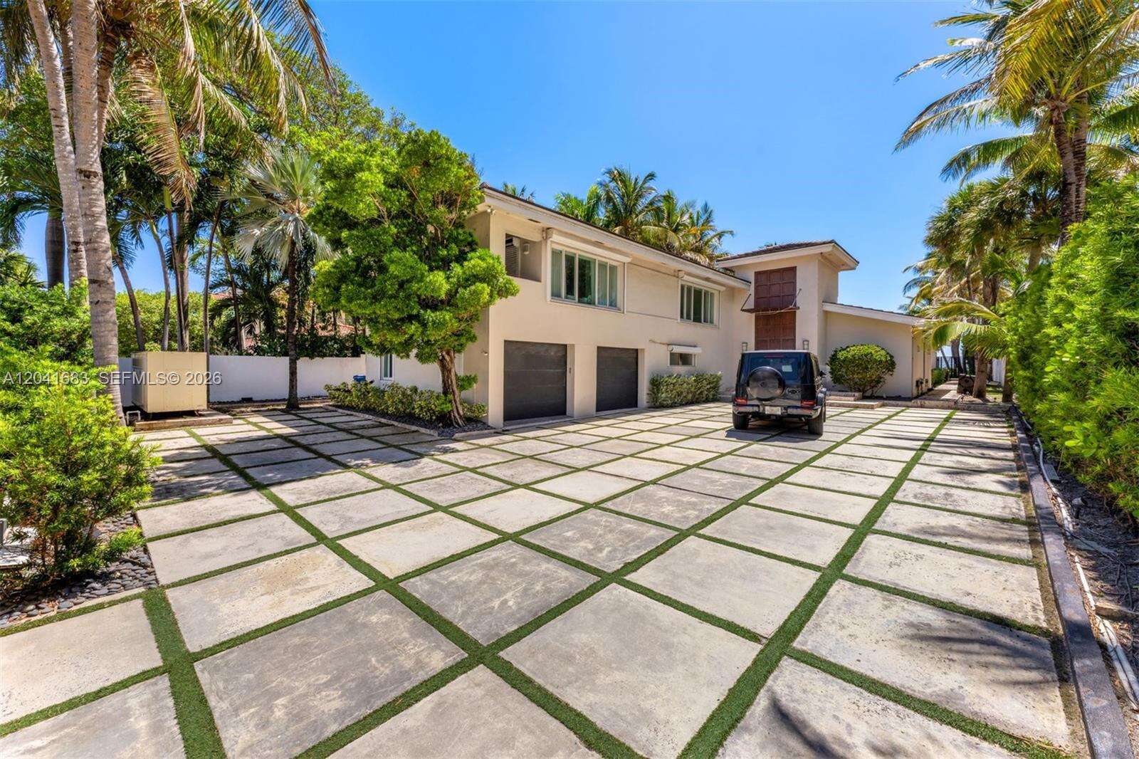 105 Ocean Blvd, Golden Beach, FL 33160 - For Sale photo 8