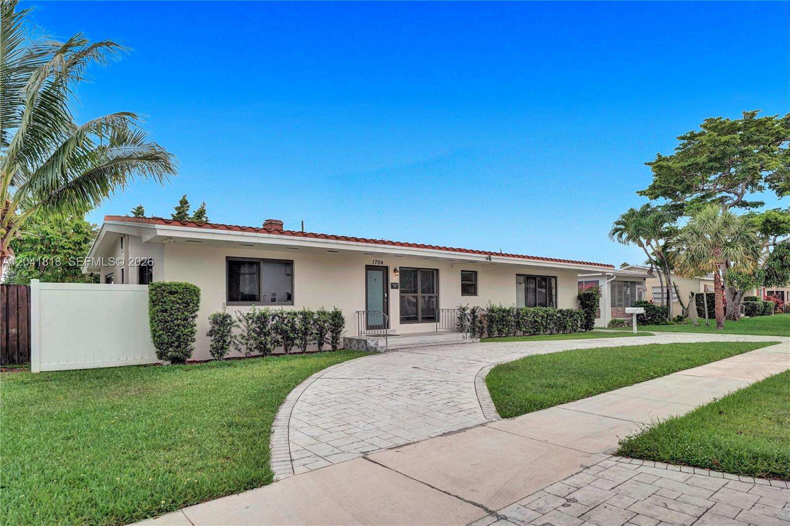 1704 Rodman St, Hollywood, FL 33020 - For Sale photo 3