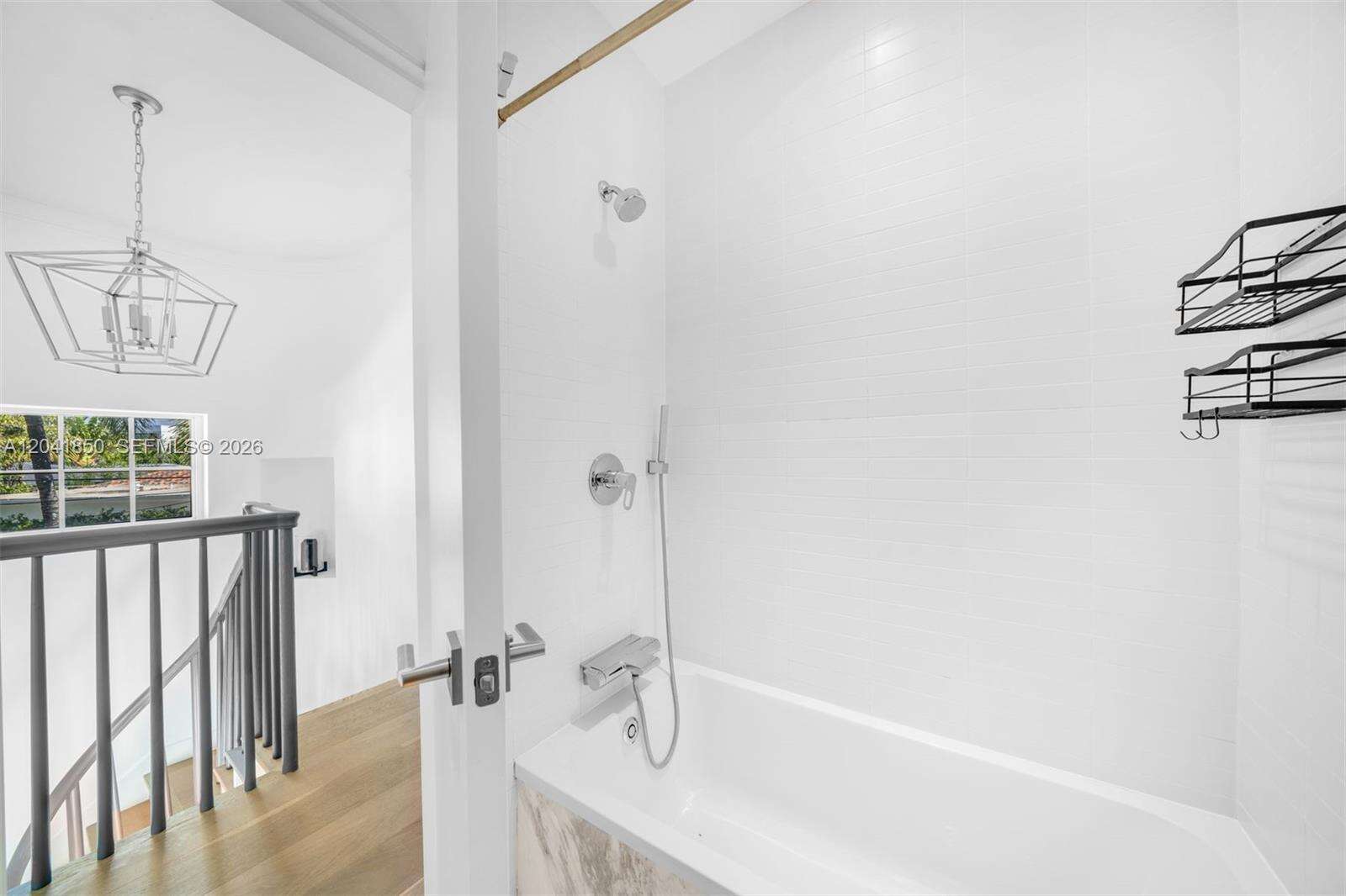 939 47th Ct, Miami Beach, FL 33140 - For Sale photo 32
