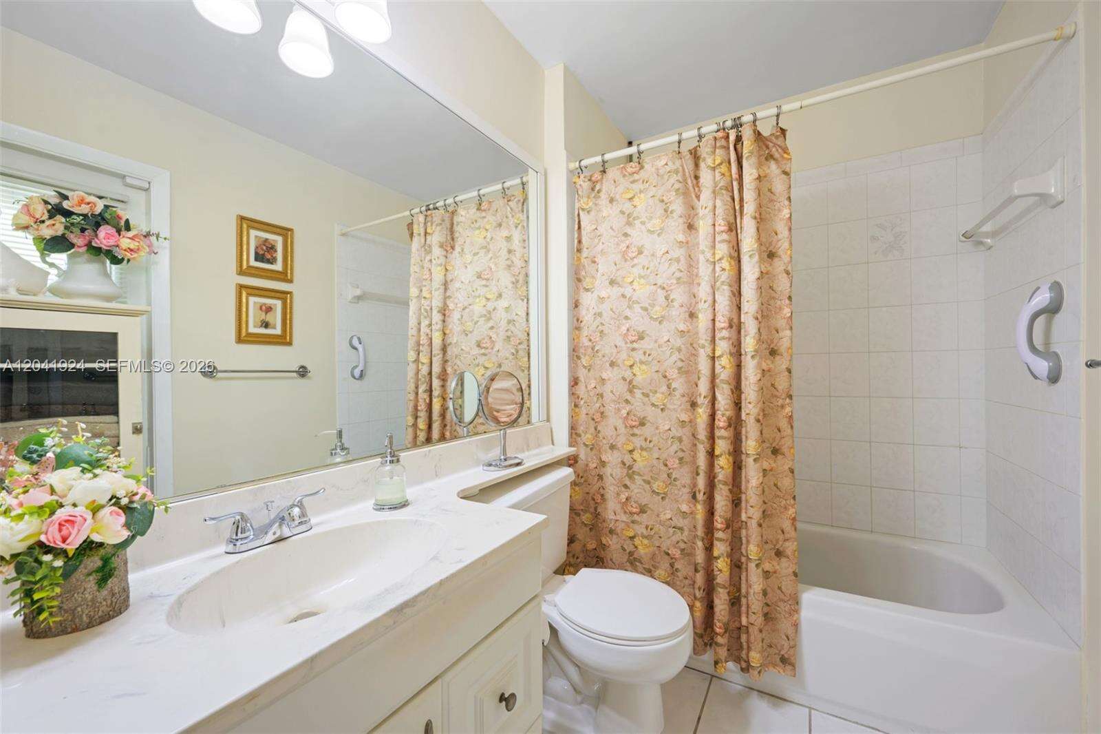 906 8th Ave, Hallandale Beach, FL 33009 - For Sale photo 13